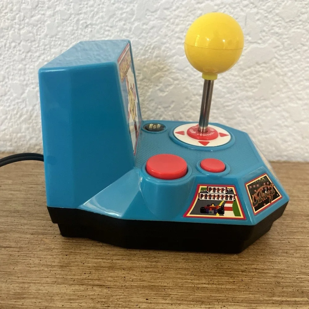 Jakks Pacific Ms. Pac-Man TV Games Plug & Play 5 Games Galaga Mappy Namco Arcade
